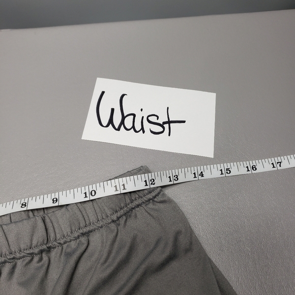 3/$15 unbranded basic gray high rise shorts women's plus size XXL - Picture 3 of 8